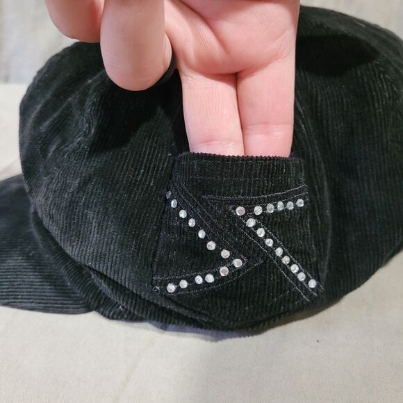 D & Y black corduroy beret rhinestone detail with mini pocket hat cap - Picture 6 of 8